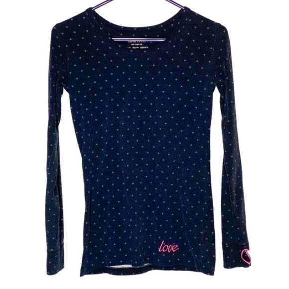 Urbane Scrub Top and Heart + Soul T Shirt White Black XS - Picture 3 of 16